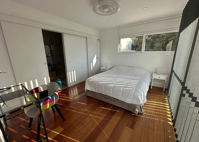 - D'exception Piscine Privee Vues A 100m, Canyelles Av 88